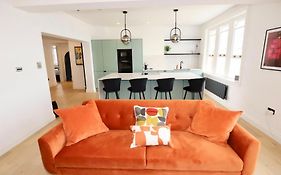 Newly Refurbished W/ River Views